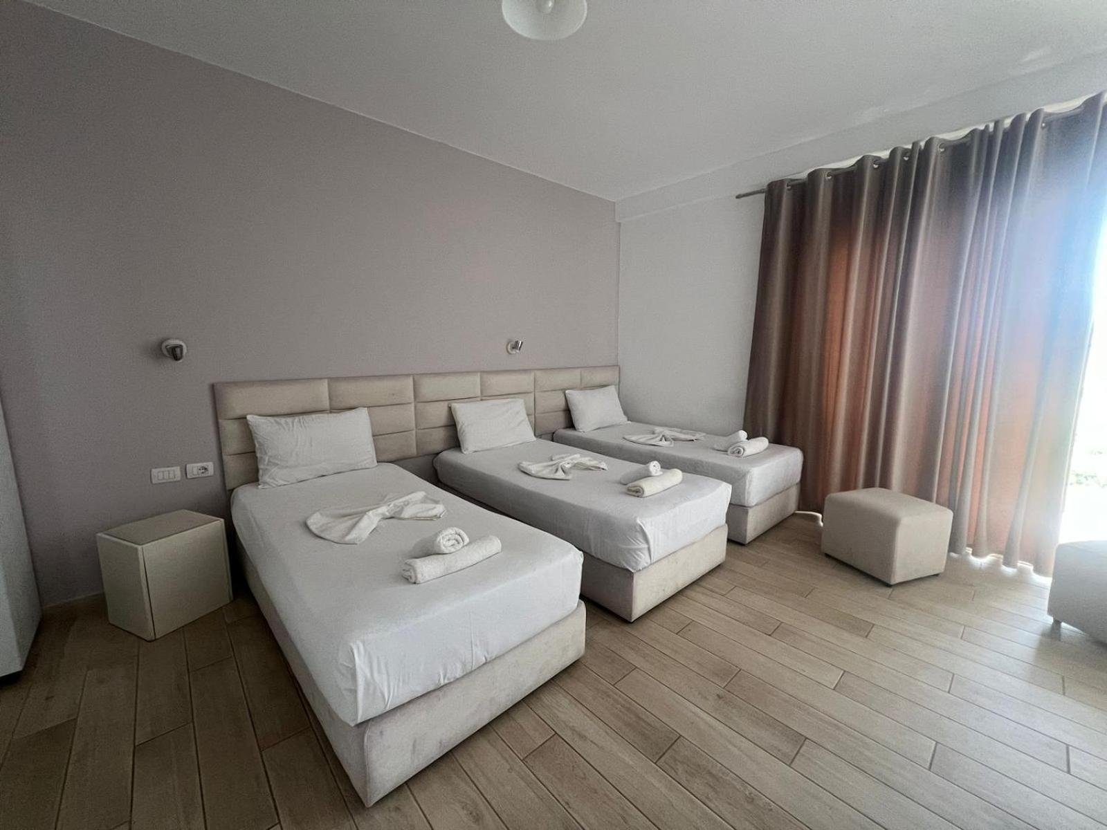 La Luna Hotel Ksamil Kültér fotó