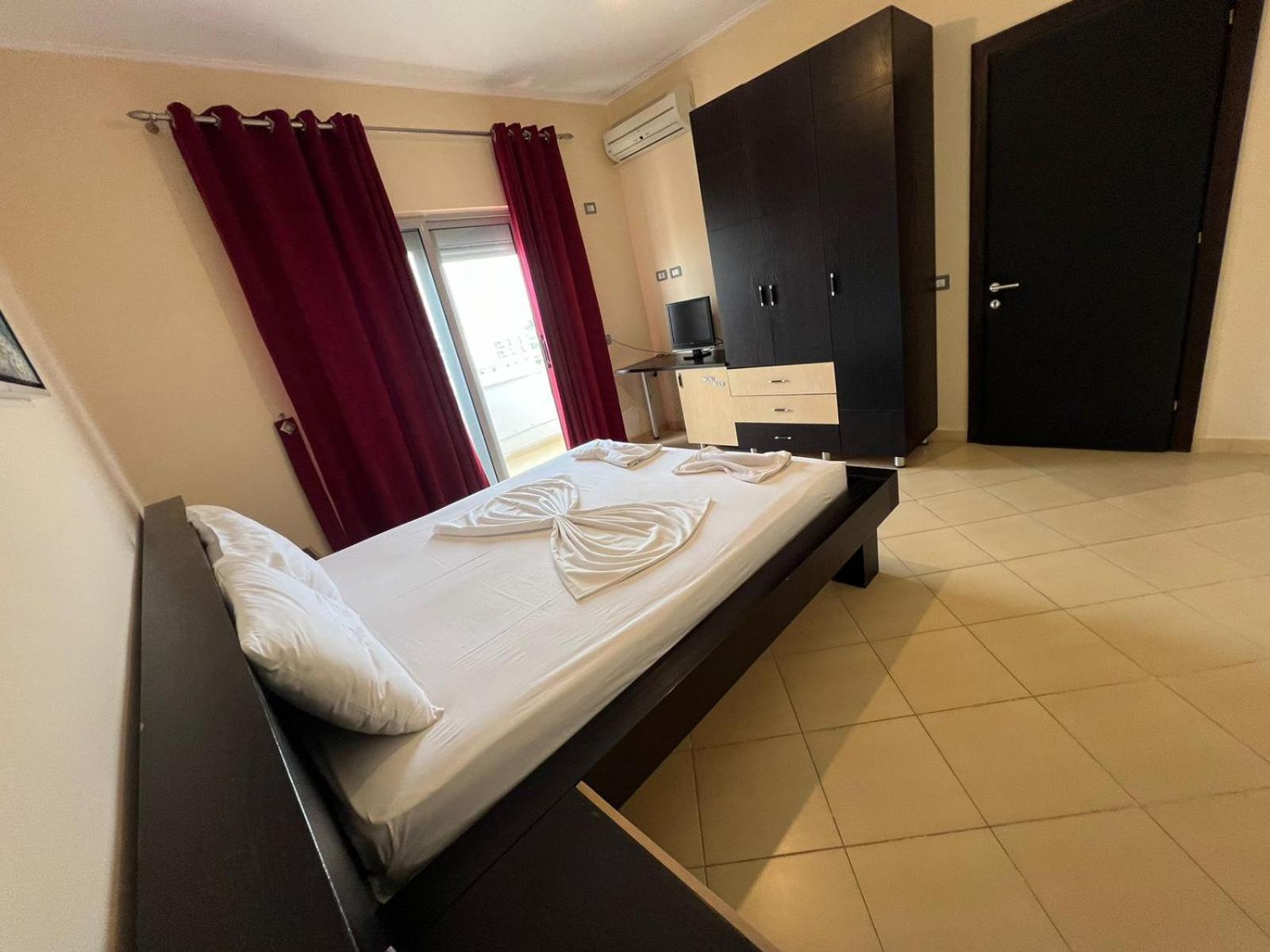 La Luna Hotel Ksamil Kültér fotó