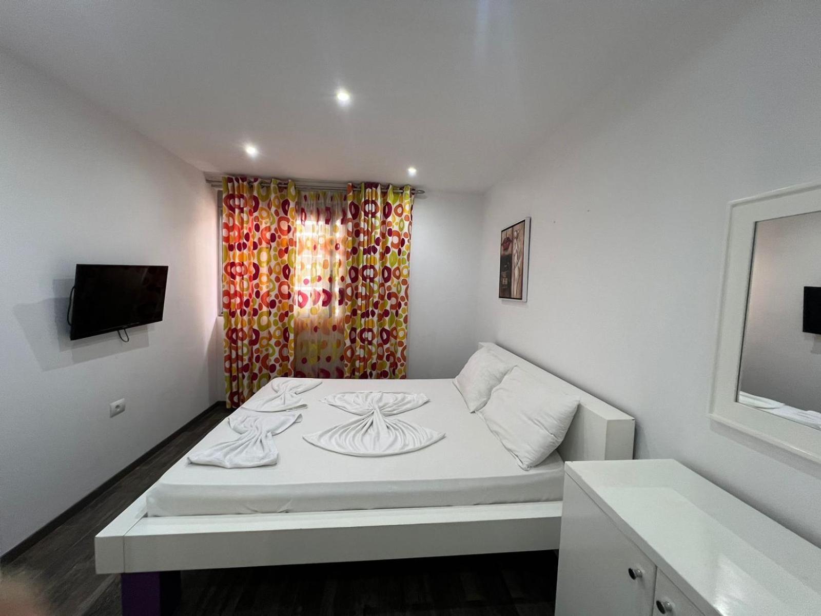 La Luna Hotel Ksamil Kültér fotó